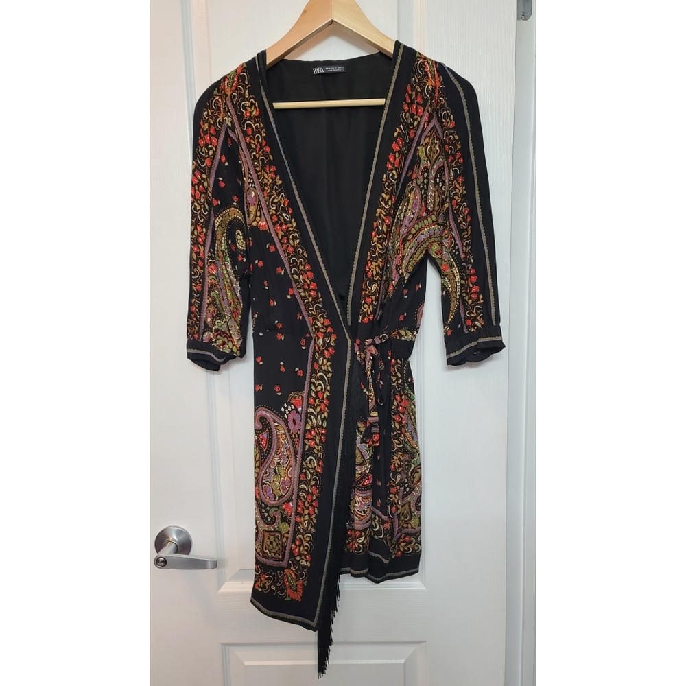 Zara paisley wrap dress in medium